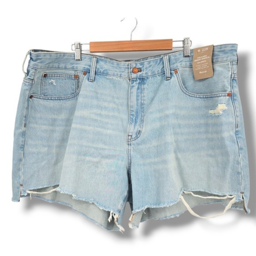 New Madewell Denim Shorts Relaxed Mid Length Distressed Frayed Hem Lighth 22W‎